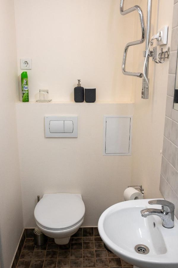 Apartament Stuudio 17 Kuressaare Zewnętrze zdjęcie