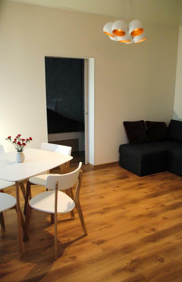 Apartament Stuudio 17 Kuressaare Zewnętrze zdjęcie